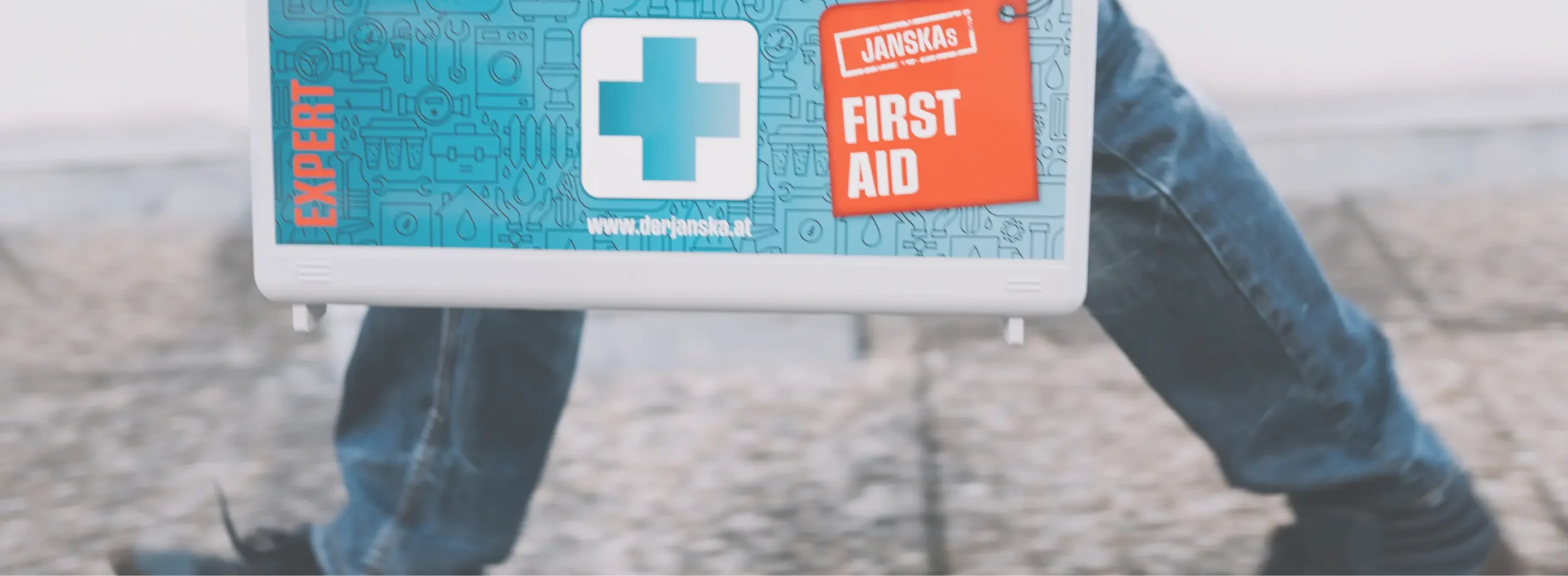 FirstAID EXPERT Koffer, umfassende Hilfe bei Sanitärnotfällen.